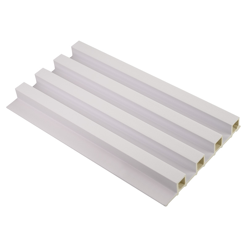 El panel blanco de la parrilla del PVC de la decoración interior del grueso 24m m de la anchura 168m m